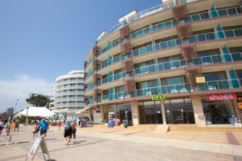 Briz Beach Apartments - Section B Slăntjev Brjag Exteriör bild